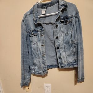 Time and tru distressed jean jacket large